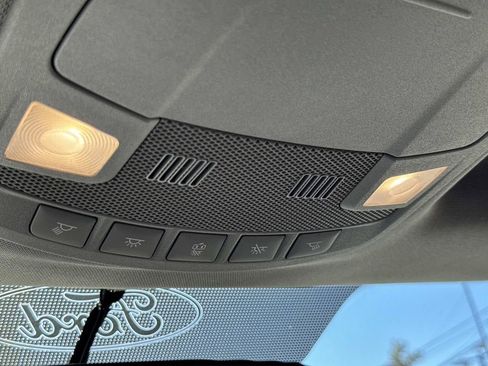 Used 2017 Ford F150 XLT w/ Equipment Group 302A Luxury image 18