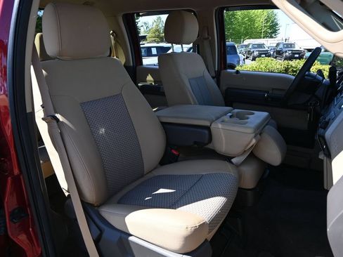 Used 2016 Ford F350 XLT w/ XTR Plus Package RWD image 27