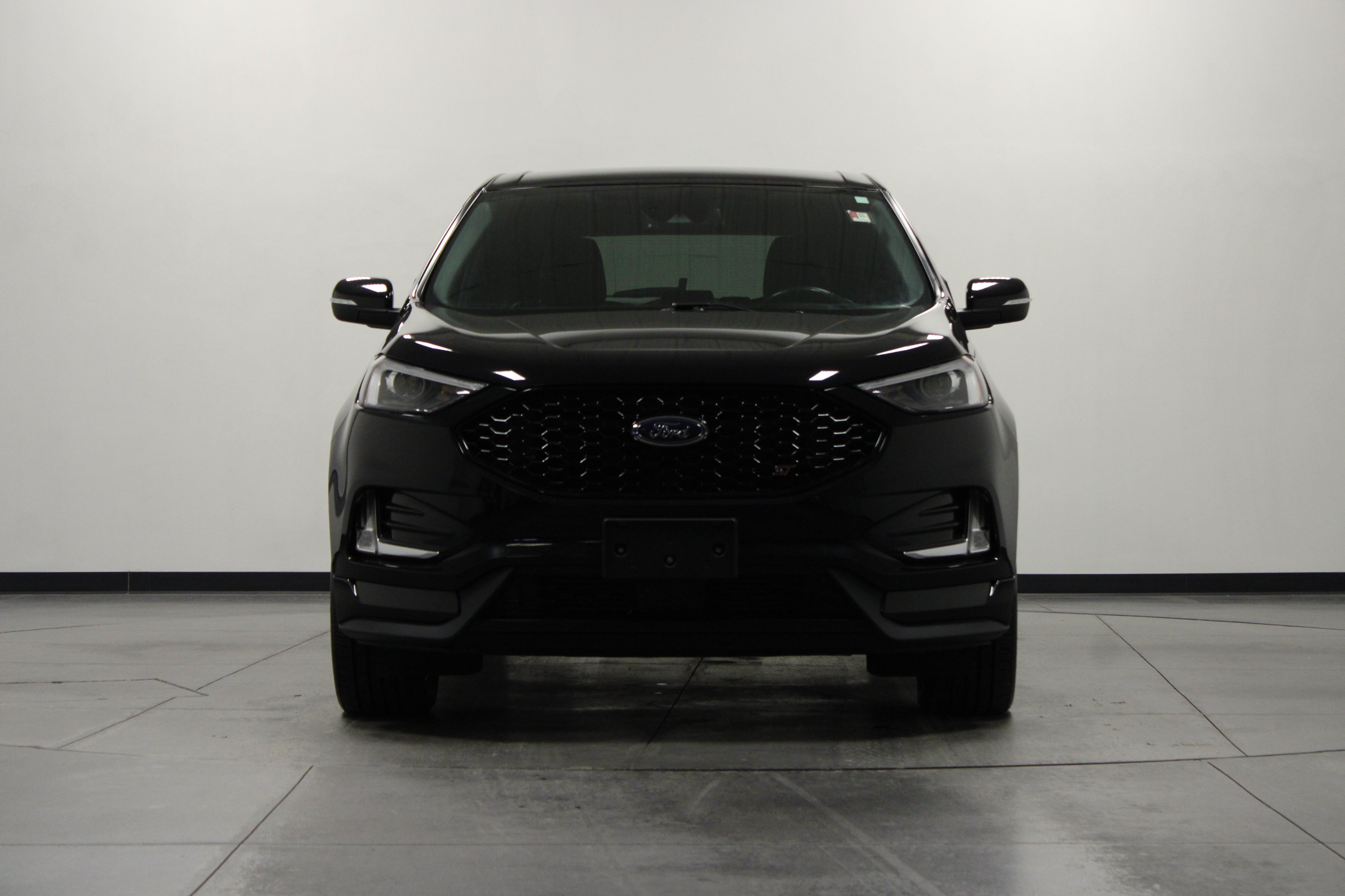 Used 2023 Ford Edge ST AWD/4WD image 9