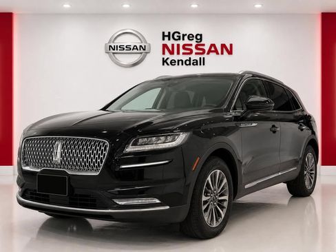 Used 2021 Lincoln Nautilus FWD w/ Equipment Group 101A image 3