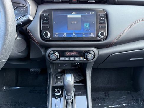 Used 2024 Nissan Kicks SR image 24