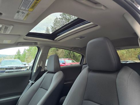 Used 2019 Honda HR-V EX image 22