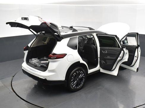 New 2026 Nissan Rogue Platinum w/ Platinum Premium Package image 34