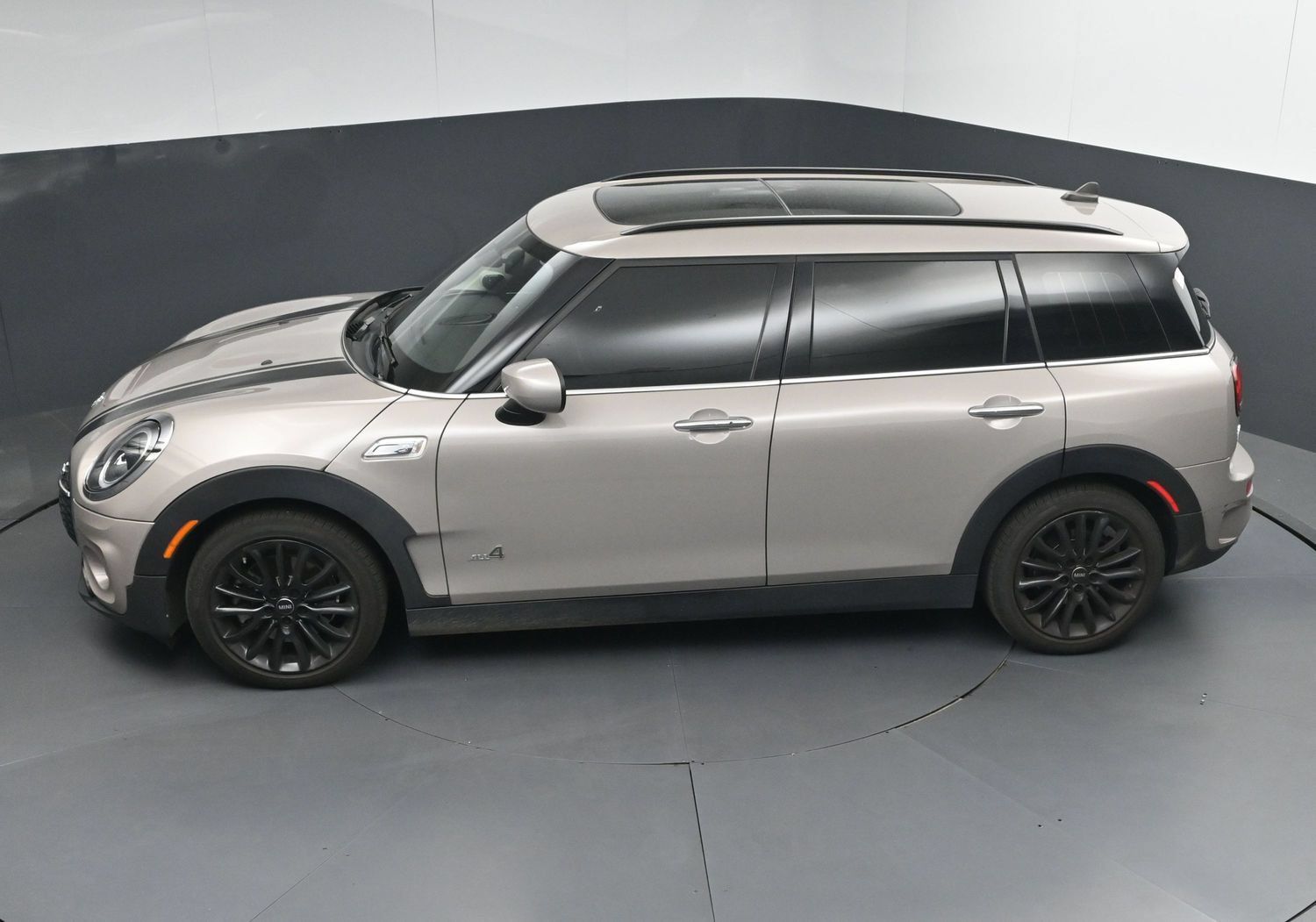 Used 2022 MINI Cooper Clubman S AWD/4WD image 37