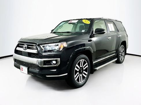 Used 2022 Toyota 4Runner Limited image 3