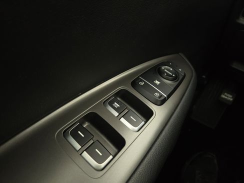 Used 2019 Kia Optima LX FWD image 28