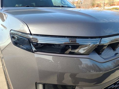 New 2026 Jeep Grand Wagoneer Limited image 24