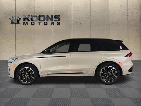 New 2026 Lincoln Nautilus Reserve AWD/4WD image 4