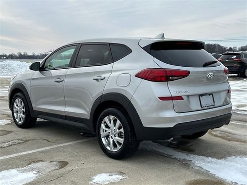 Used 2021 Hyundai Tucson SE image 3