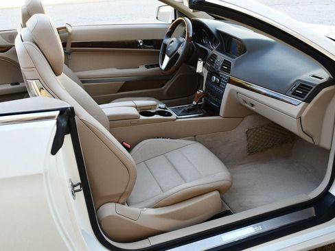 Used 2012 Mercedes-Benz E 550 Cabriolet w/ Appearance Pkg image 18