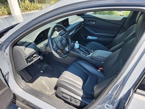 Used 2023 Honda Accord Sport image 8