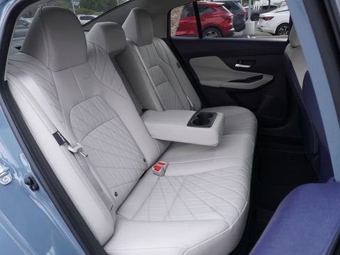 New 2026 Nissan Sentra SL FWD image 9