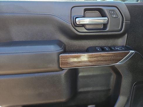 Used 2023 Chevrolet Silverado 2500 LT w/ Convenience Package image 12