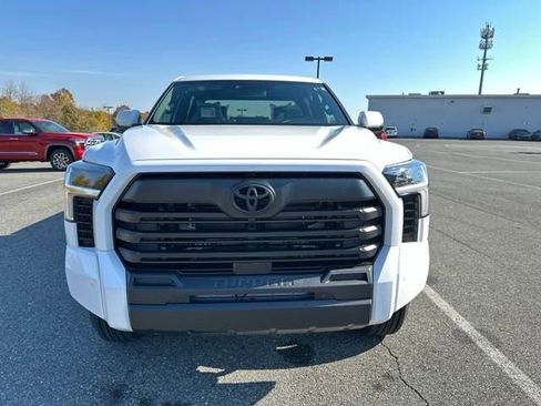 New 2025 Toyota Tundra SR5 image 8