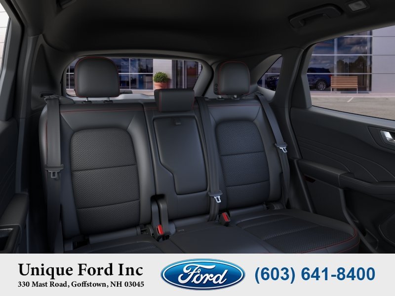 New 2026 Ford Escape ST-Line w/ Cold Weather Package AWD/4WD image 12