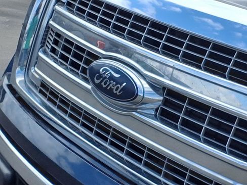 Used 2014 Ford F150 XLT w/ Equipment Group 302A Luxury image 31