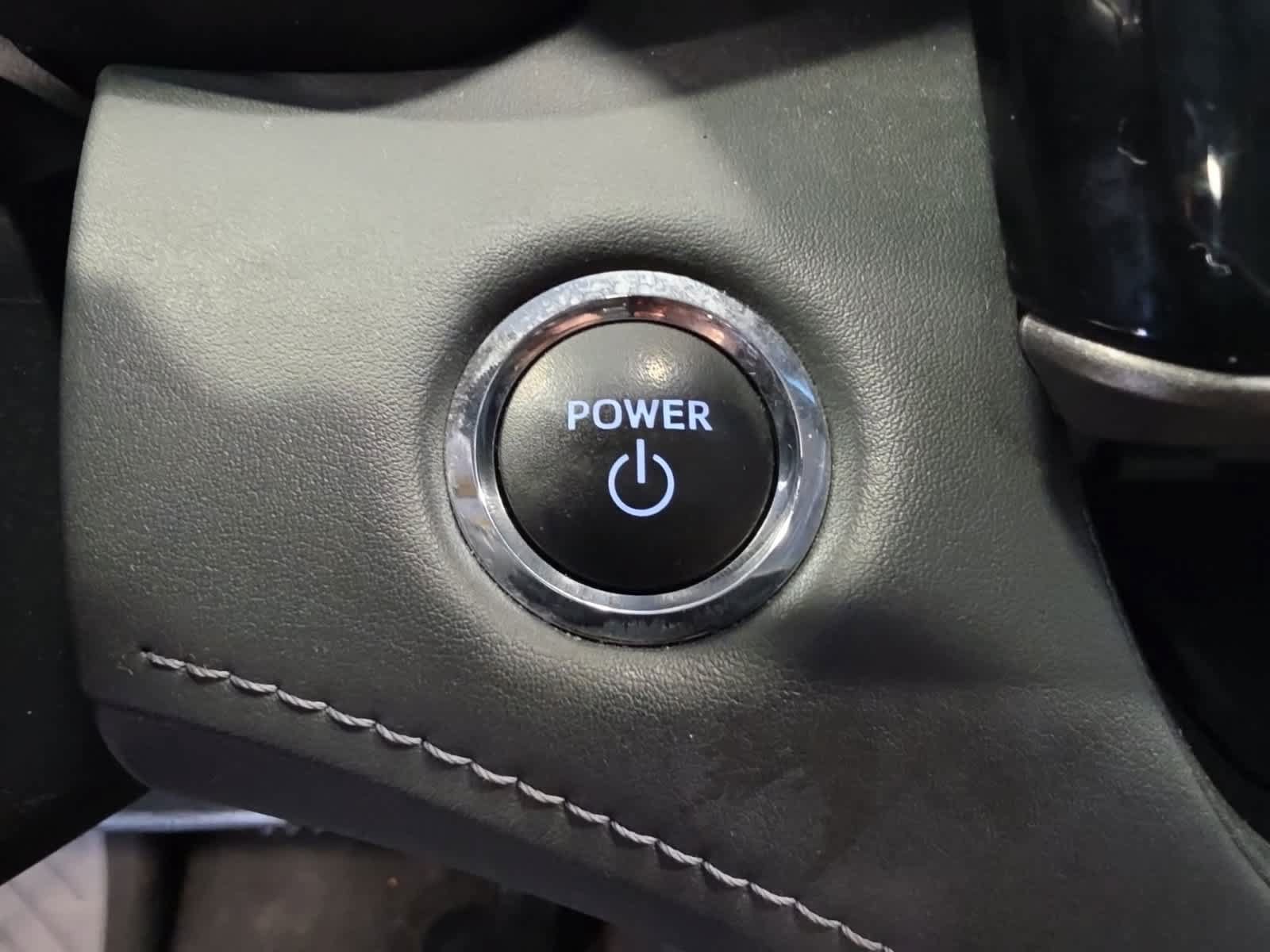 Used 2023 Toyota Highlander Limited AWD/4WD image 25