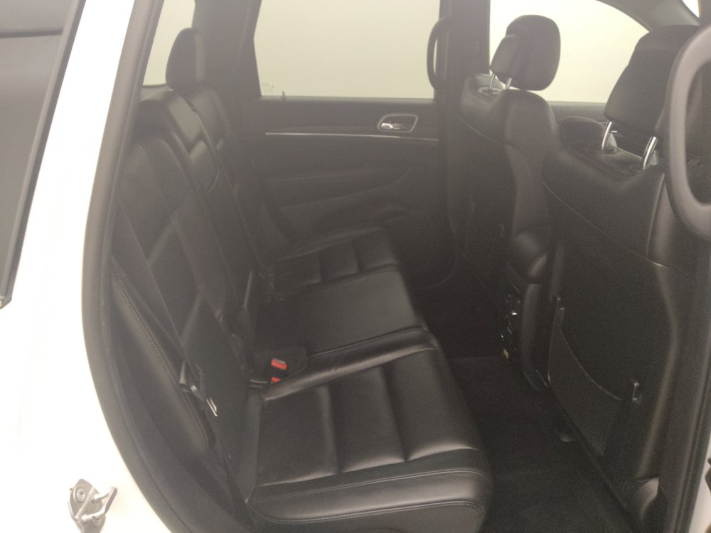 Used 2018 Jeep Grand Cherokee Limited AWD/4WD image 19