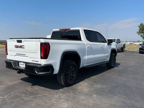Used 2024 GMC Sierra 1500 AT4X image 8