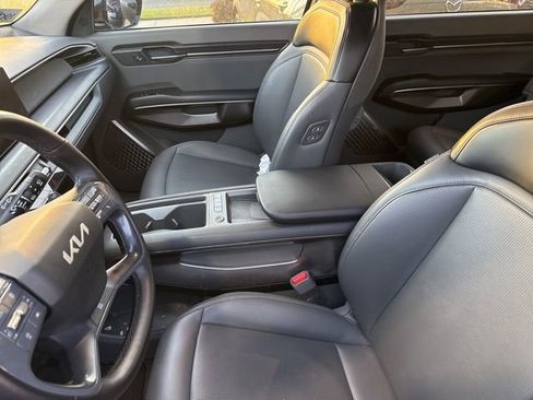 Used 2024 Kia EV9 Light image 4