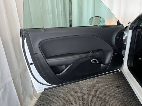 Used 2023 Dodge Challenger SXT w/ Blacktop Package RWD image 17