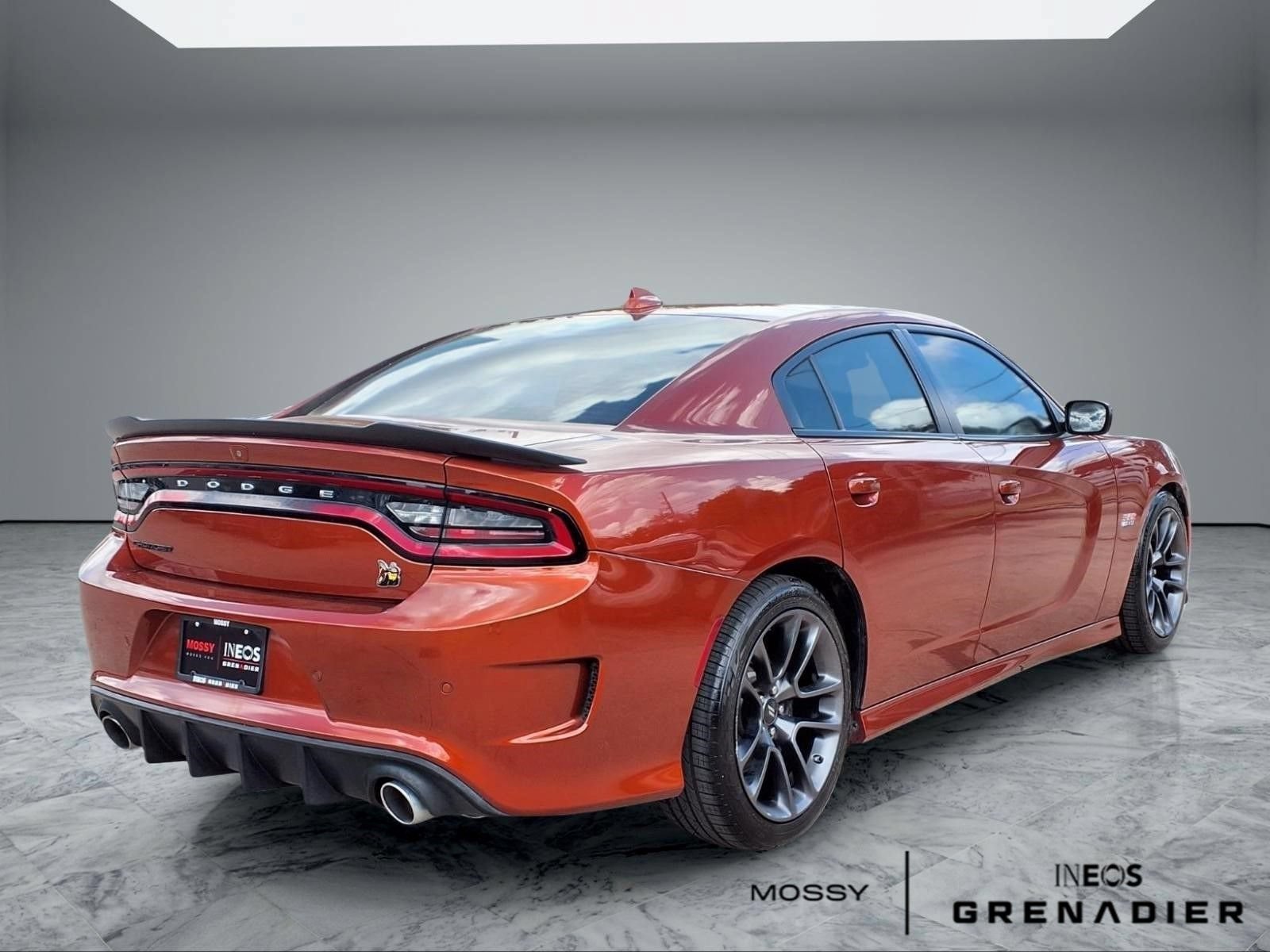 Used 2020 Dodge Charger Scat Pack RWD image 7