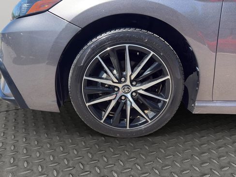Used 2022 Toyota Camry SE FWD image 24
