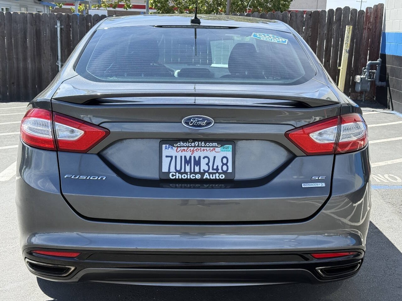Used 2015 Ford Fusion SE w/ Equipment Group 201A FWD image 5