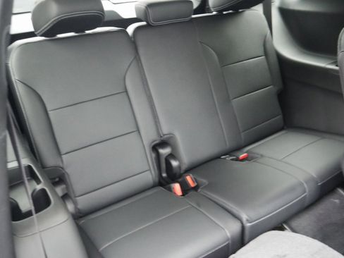 New 2026 Chevrolet Traverse LT w/ LPO, Floor Liner Package image 24