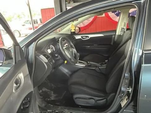 Used 2014 Nissan Sentra SV FWD image 3