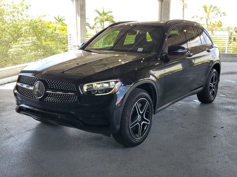 Used 2022 Mercedes-Benz GLC 300 image 4