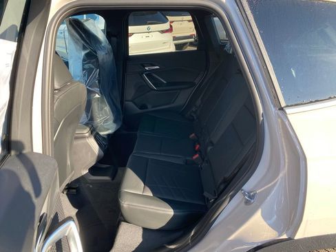 New 2026 BMW X1 xDrive28i AWD/4WD image 8