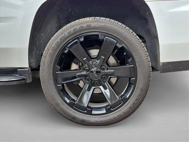 Used 2020 GMC Yukon SLT w/ Graphite Performance Edition AWD/4WD image 27