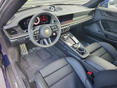 Certified 2026 Porsche 911 Targa 4S AWD/4WD image 4