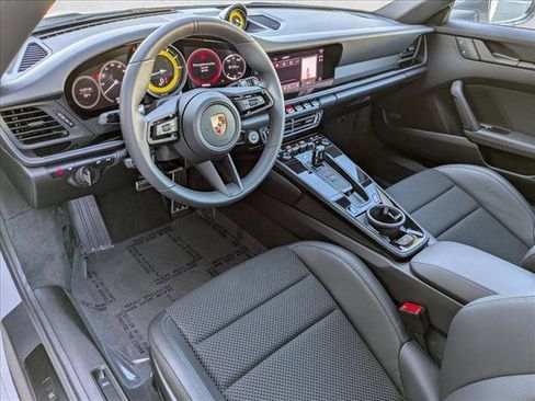 Used 2024 Porsche 911 Carrera image 10