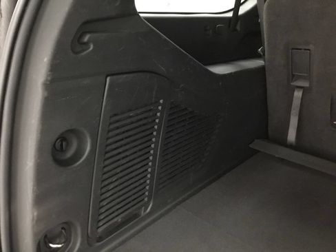 Used 2023 Chevrolet Suburban RST AWD/4WD image 20