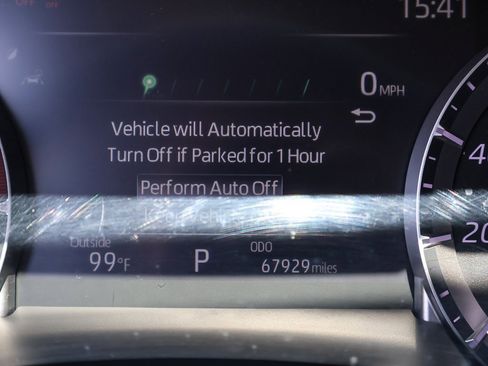 Used 2024 Toyota Highlander LE image 42