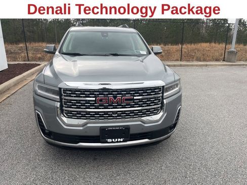 Used 2023 GMC Acadia Denali w/ Denali Technology Package image 11