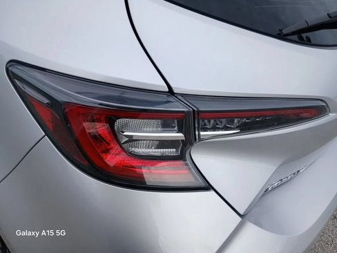 Used 2020 Toyota Corolla XSE FWD image 11