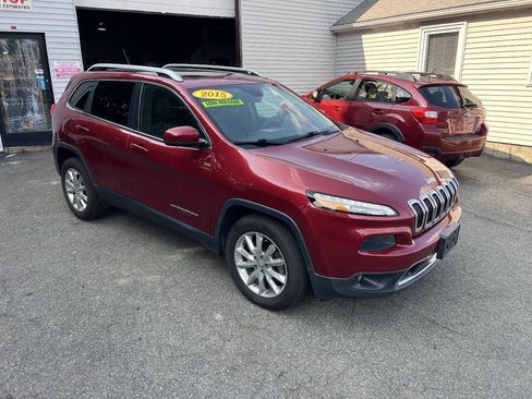Used 2015 Jeep Cherokee Limited AWD/4WD image 3