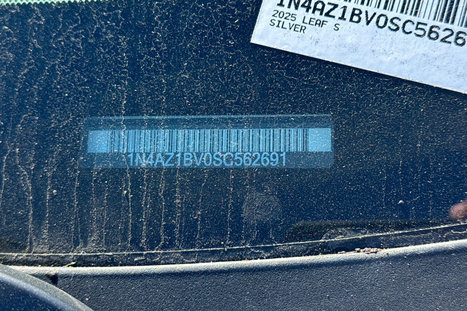 Certified 2025 Nissan Leaf S FWD image 7