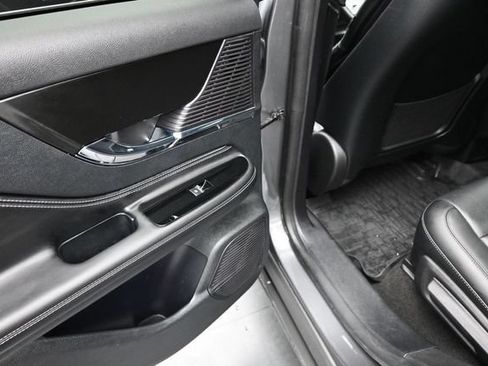 Used 2022 Lincoln Corsair Grand Touring AWD/4WD image 10