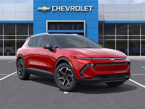 New 2026 Chevrolet Equinox EV LT image 8