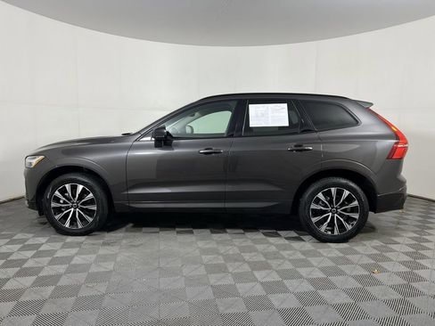 Certified 2025 Volvo XC60 B5 Core w/ Climate Package image 7