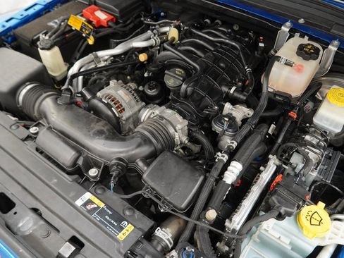 Certified 2022 Jeep Wrangler Unlimited Sahara w/ Cold Weather Group image 55