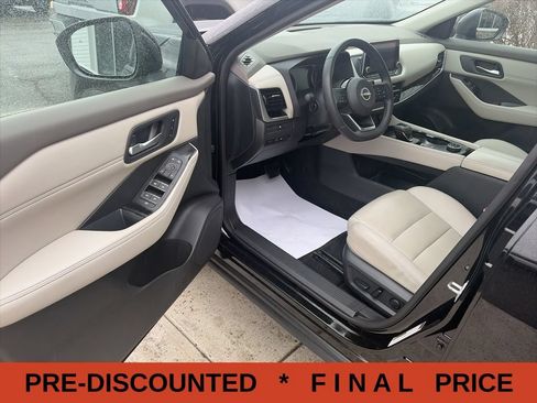 Used 2023 Nissan Rogue SL AWD/4WD image 26