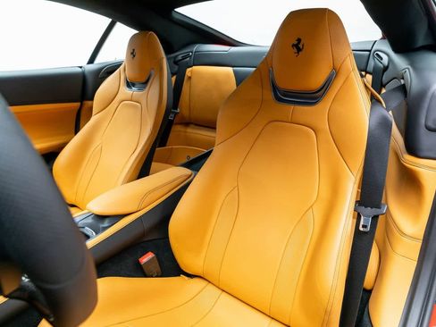 Used 2023 Ferrari Portofino M image 12