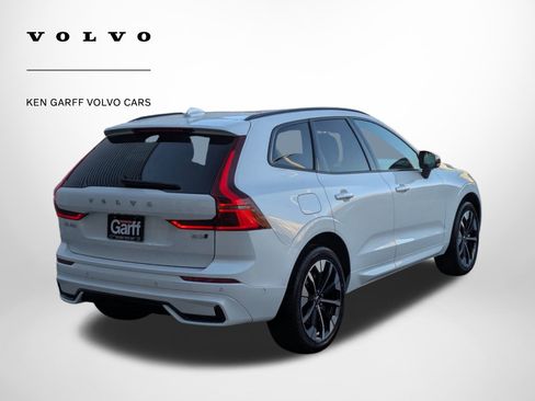 New 2026 Volvo XC60 B5 Plus w/ Climate Package image 3