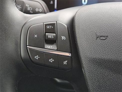 New 2025 Ford Maverick XLT w/ XLT Luxury Package image 16