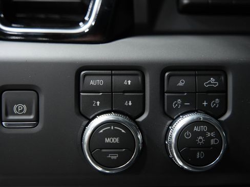 New 2026 GMC Sierra 2500 Denali w/ Denali Reserve Package image 31